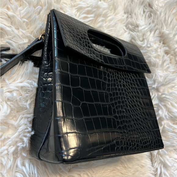 🤍 NEW Gianni Bini Crossbody Bag Black Textured - Picture 7 of 9